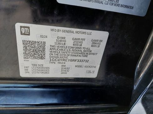Used 2024 Chevrolet Silverado 2500 High Country w/ High Country Premium Package AWD/4WD image 41