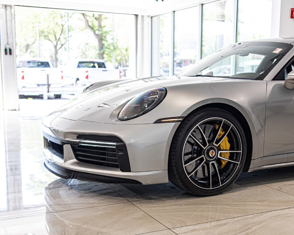 Used 2025 Porsche 911 Turbo S AWD/4WD image 4