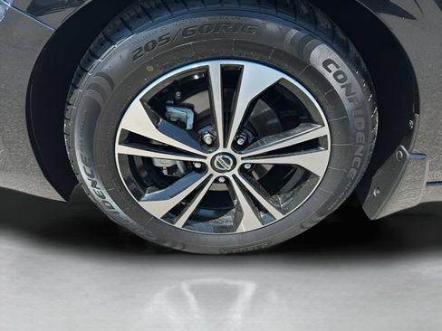 Used 2022 Nissan Sentra SV FWD image 20