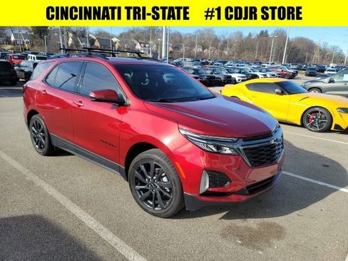 Used 2023 Chevrolet Equinox RS w/ RS Leather Package image 1