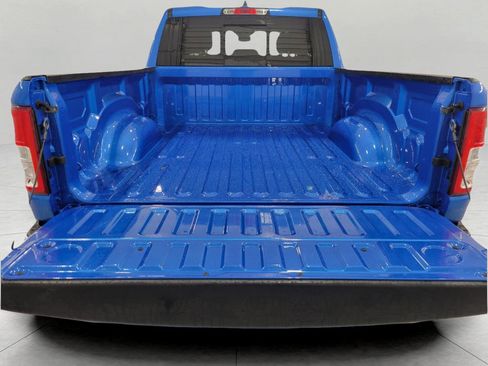 Used 2022 RAM 1500 Big Horn AWD/4WD image 16