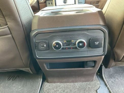Used 2023 Ford Expedition Max King Ranch AWD/4WD image 23