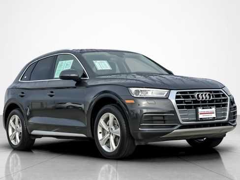 Used 2020 Audi Q5 2.0T Premium w/ Convenience Package image 7
