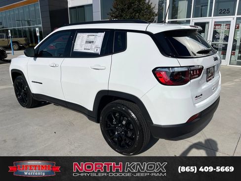 New 2026 Jeep Compass Latitude AWD/4WD image 16