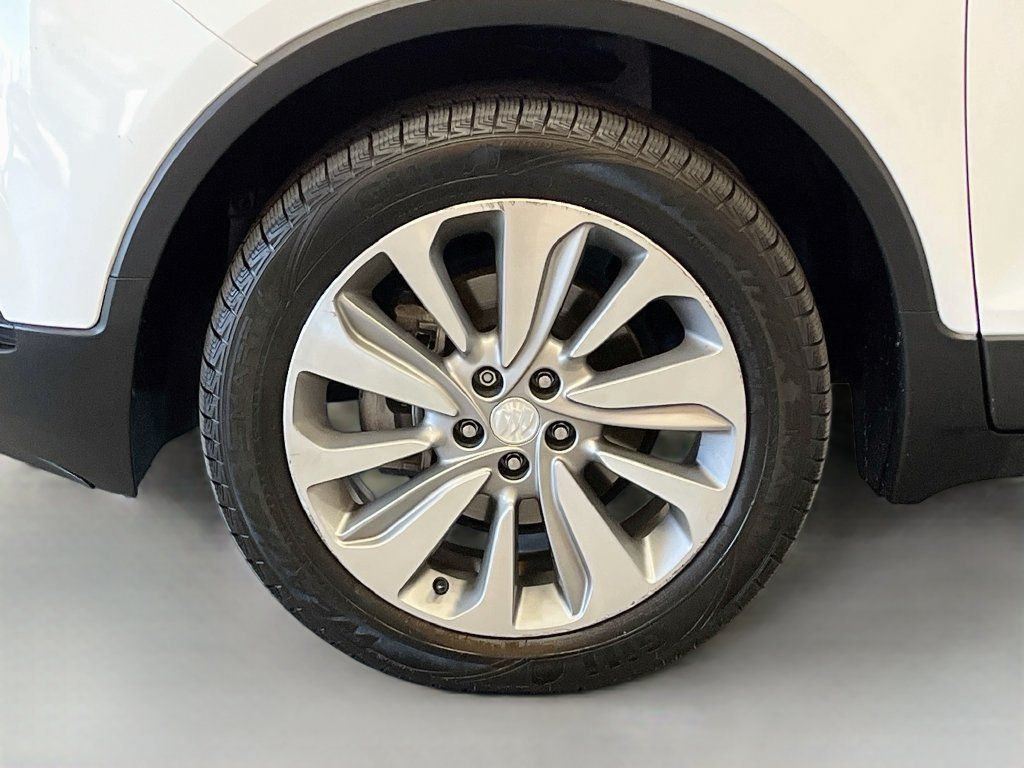 Used 2020 Buick Encore Preferred AWD/4WD image 28