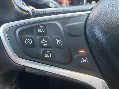Used 2020 Chevrolet Equinox LT AWD/4WD image 26