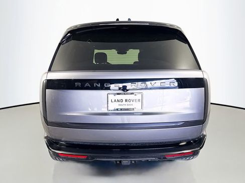 Certified 2025 Land Rover Range Rover Long Wheelbase SE AWD/4WD image 6