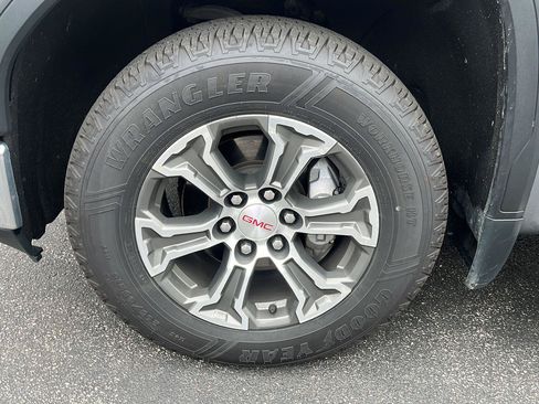 Used 2021 GMC Sierra 1500 SLE AWD/4WD image 18