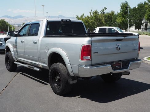 Used 2016 RAM 2500 Laramie w/ Convenience Group AWD/4WD image 4