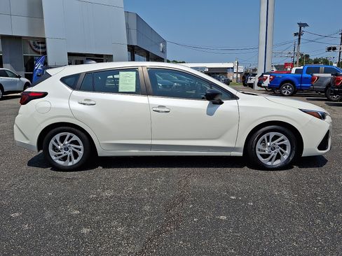 Used 2024 Subaru Impreza 2.0i AWD/4WD image 7