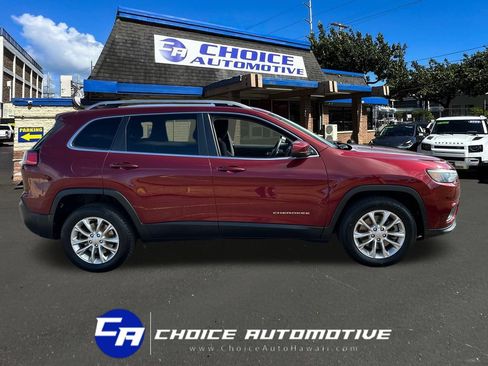 Used 2019 Jeep Cherokee Latitude w/ Popular Appearance Group FWD image 9
