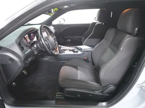 Used 2021 Dodge Challenger GT w/ Blacktop Package image 9