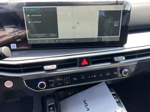 New 2025 Kia Sorento S w/ Panoramic Sunroof Package image 27