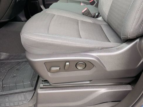 Used 2024 Chevrolet Silverado 1500 Custom image 13