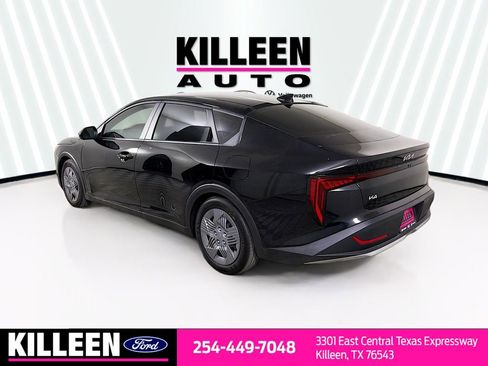 Used 2025 Kia K4 LX image 6