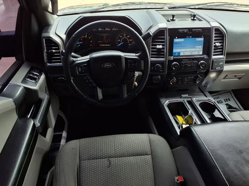 Used 2016 Ford F150 XLT w/ Equipment Group 302A Luxury AWD/4WD image 13