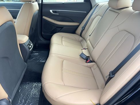 New 2025 Hyundai Sonata Limited image 14