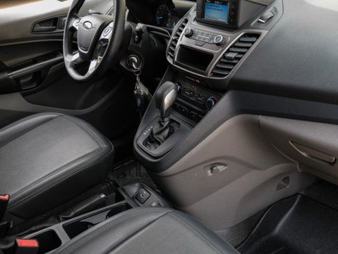 Used 2021 Ford Transit Connect XL FWD image 20