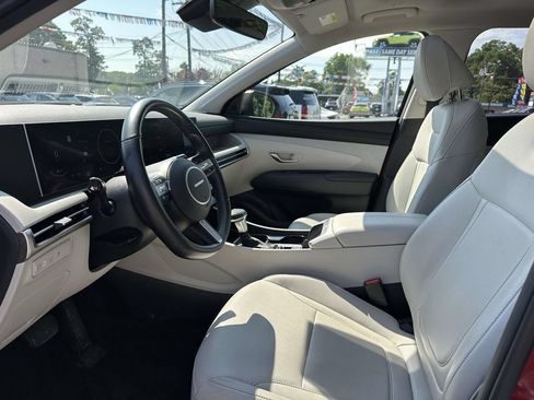 Used 2025 Hyundai Tucson SEL AWD/4WD image 22
