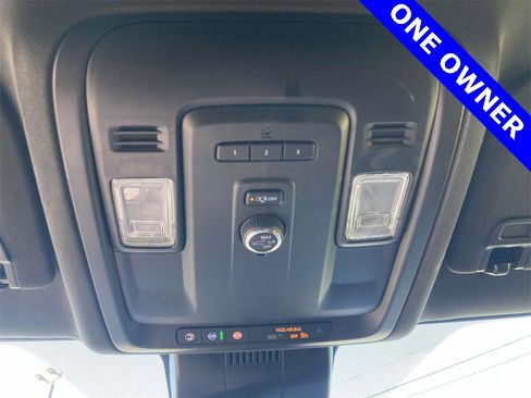 Used 2023 GMC Yukon SLT image 22