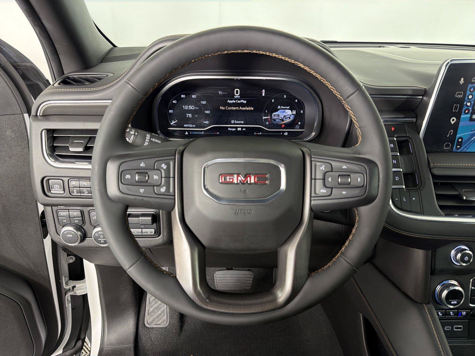 Used 2023 GMC Yukon XL AT4 w/ LPO, Floor Liner Package AWD/4WD image 25