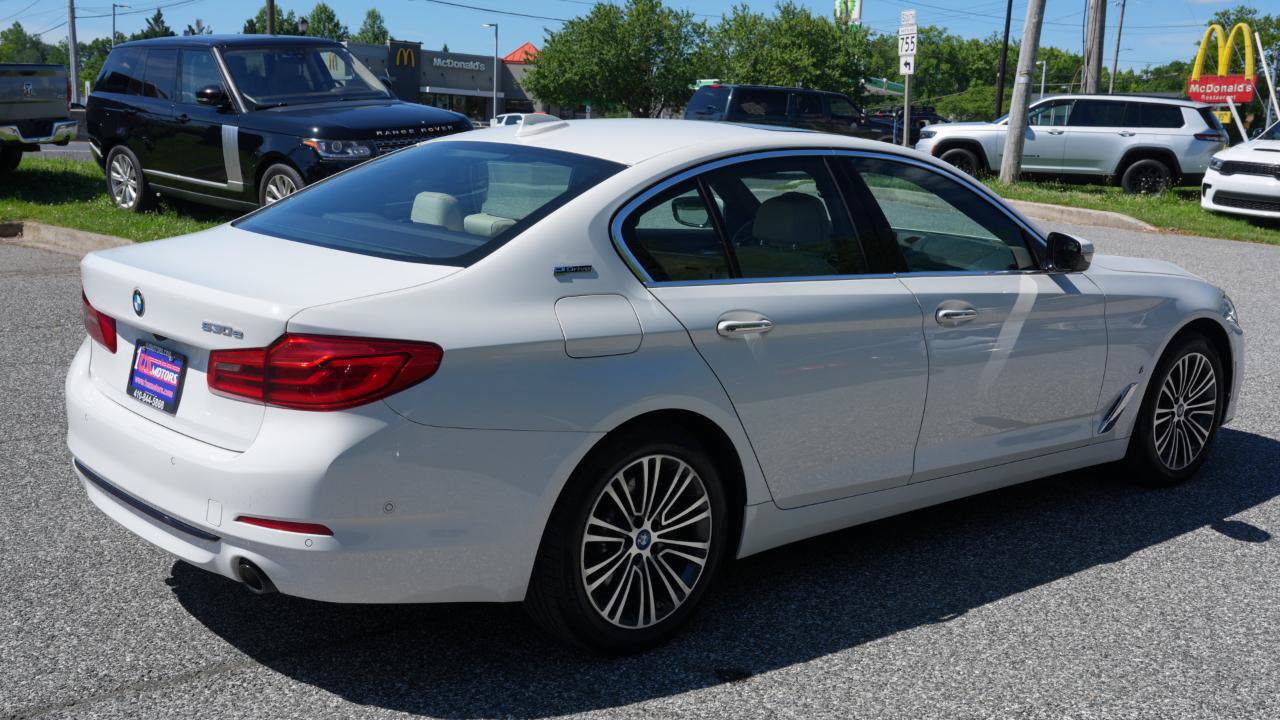 Used 2018 BMW 530e xDrive AWD/4WD image 5