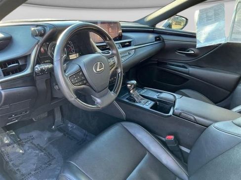 Used 2020 Lexus ES 300h w/ Premium Package FWD image 12