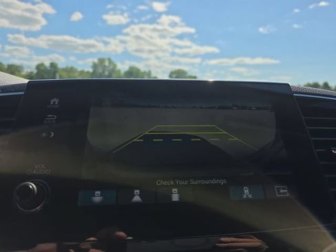 Used 2020 Honda Pilot Touring image 24