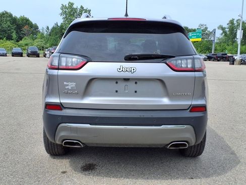 Used 2019 Jeep Cherokee Limited w/ Technology Group image 10