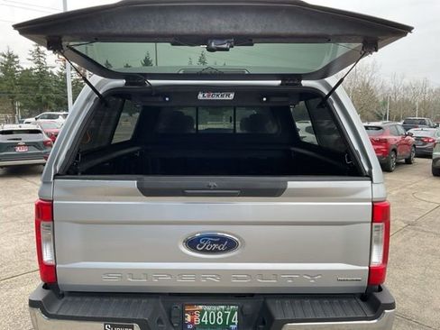 Used 2019 Ford F250 XLT image 13