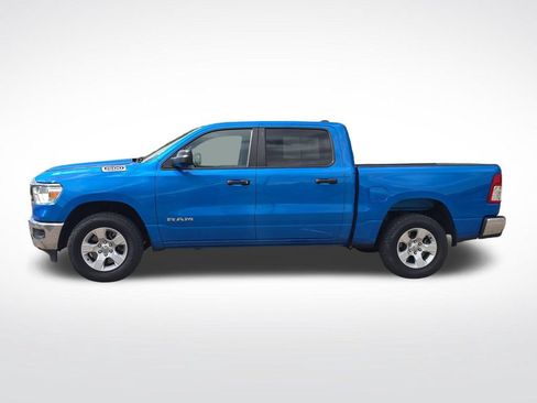 Used 2024 RAM 1500 Big Horn AWD/4WD image 2