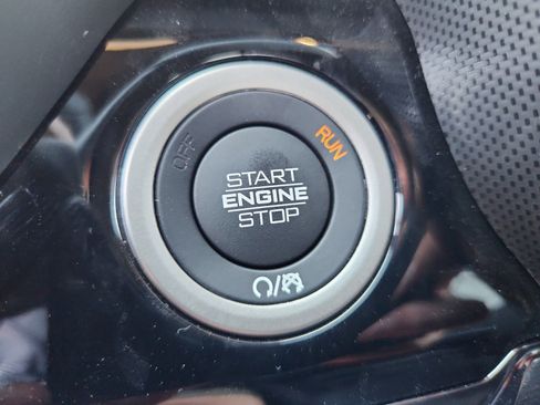 New 2025 RAM 2500 Limited image 31