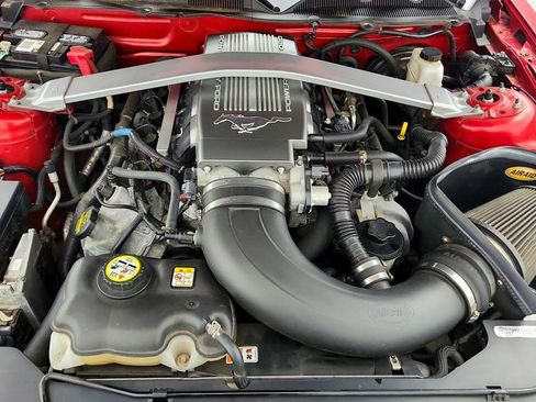 Used 2010 Ford Mustang GT Premium RWD image 22
