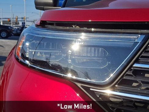 Used 2023 Ford Explorer XLT image 10