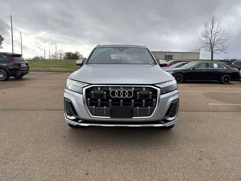 Used 2025 Audi Q7 3.0T Premium Plus AWD/4WD image 9