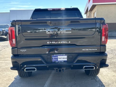 Certified 2025 GMC Sierra 1500 Denali Ultimate AWD/4WD image 7