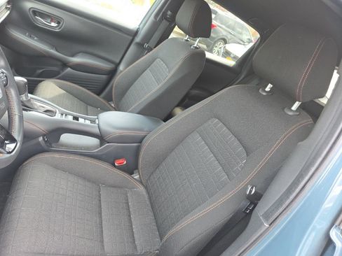 Used 2024 Honda HR-V Sport image 10