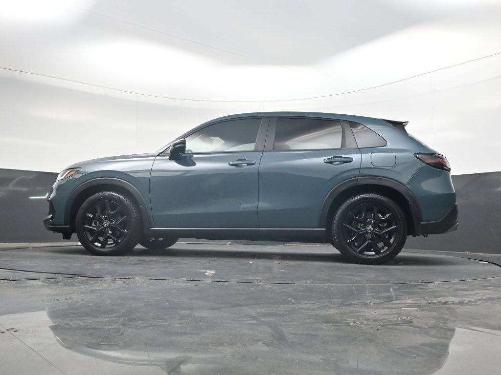 Certified 2025 Honda HR-V Sport image 30