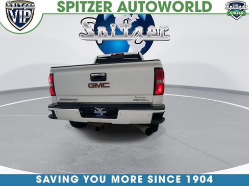 Used 2018 GMC Sierra 2500 Denali image 8