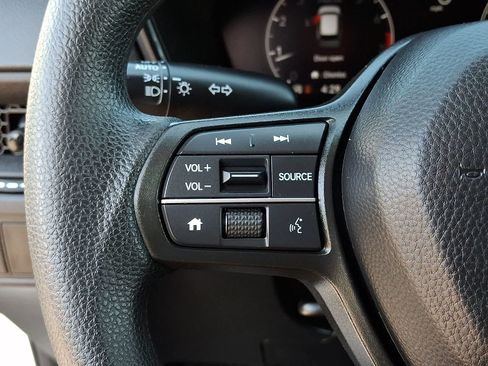 Used 2024 Honda CR-V EX image 23