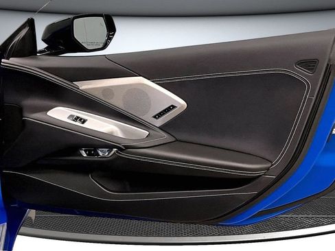 Used 2024 Chevrolet Corvette Stingray Preferred Cpe w/ Z51 Performance Package image 25