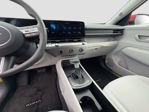 New 2026 Hyundai Kona SE image 23