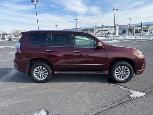 Used 2015 Lexus GX 460 w/ Premium Package image 6