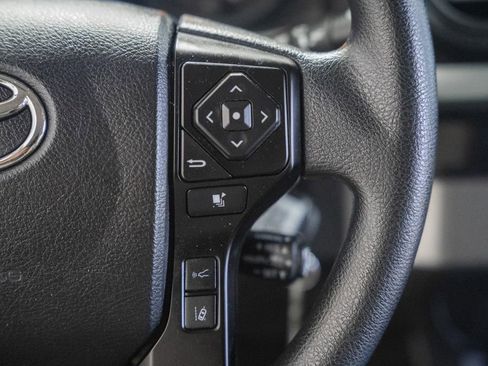 Used 2022 Toyota Tacoma SR w/ SR Convenience Package RWD image 23