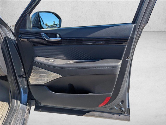 Used 2023 Hyundai Palisade Calligraphy w/ Cargo Package FWD image 27