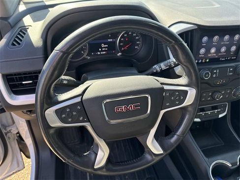 Used 2022 GMC Terrain SLT w/ Elevation Edition image 27