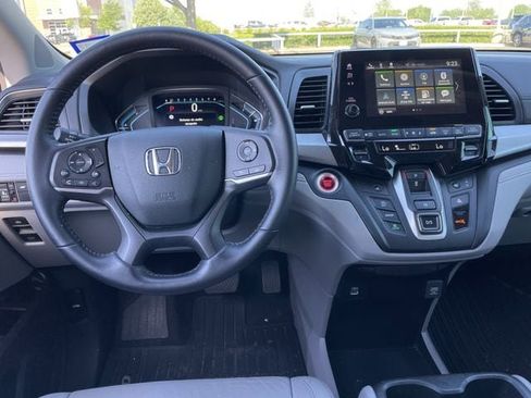 Certified 2024 Honda Odyssey EX-L image 10