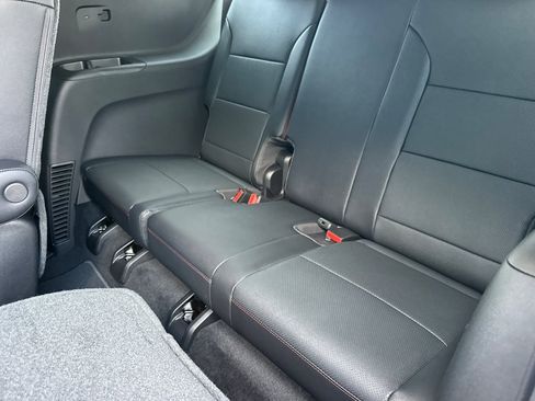 New 2026 Chevrolet Traverse RS w/ LPO, Illumination Package image 15