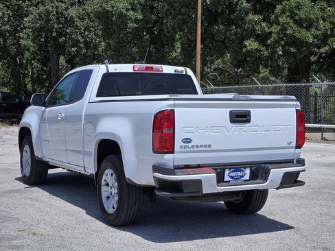 Used 2022 Chevrolet Colorado LT w/ Fleet Safety Package RWD image 5