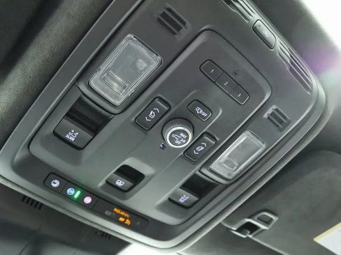 Used 2023 Cadillac Escalade V image 16